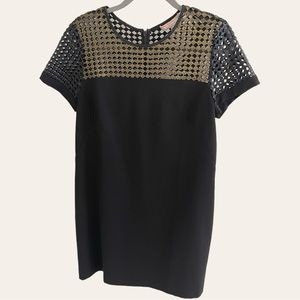 Banana Republic short sleeved gold and black lace top dress - size 12
